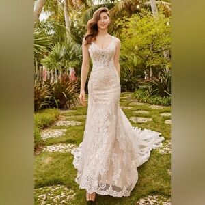 Brand New Martin Thornburg Wedding Dress - Bridal size 18